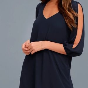 Lulu's Shift Dress in Navy Size Small EUC